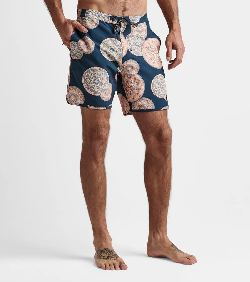 Chiller Mandala Boardshorts 17"