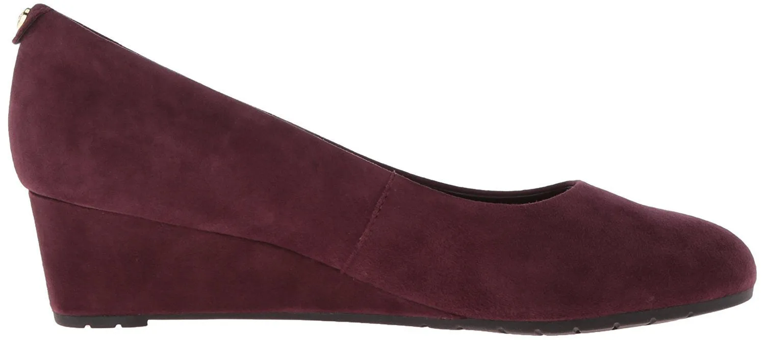 CLARKS Women's Vendra Bloom Wedge Pump