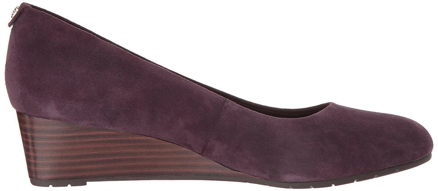 CLARKS Women's Vendra Bloom Wedge Pump