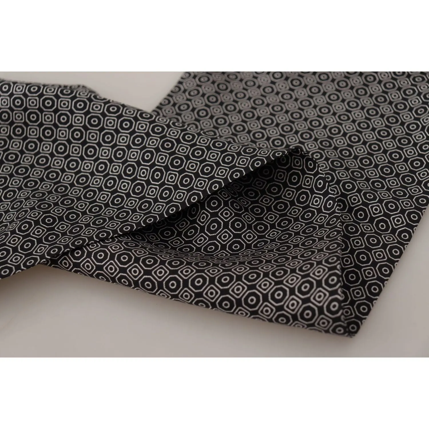 Dolce & Gabbana Elegant Geometric Silk Men's Scarf